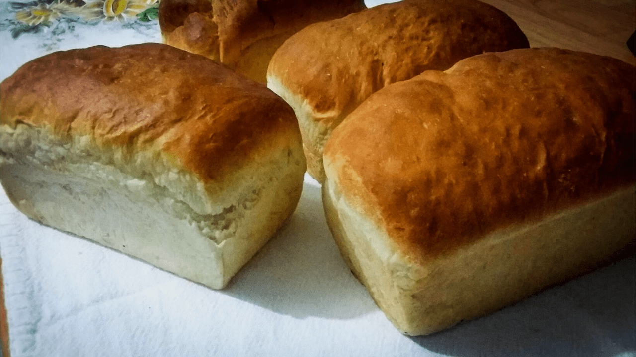 Pão caseiro fofinho: uma receita irresistível e fácil de fazer!